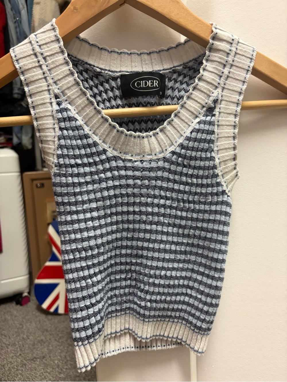 Cider Blue & Cream Waffle Knit V‑Neck Tank Sweater